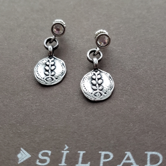 Silpada Jewelry - SALE! Rare Silpada Sterling Silver Leaf Swarovski Crystal Earrings P1689